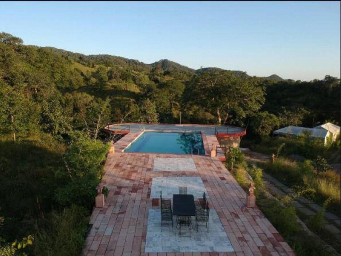 The Sky Imperial Jungle Camp Resort Kumbhalgarh Esterno foto